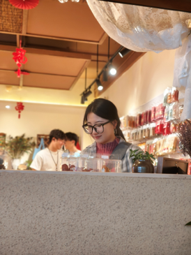 李瑶
